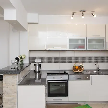 Porat Apartment