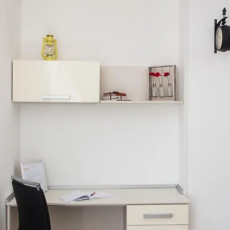 Porat Apartment *